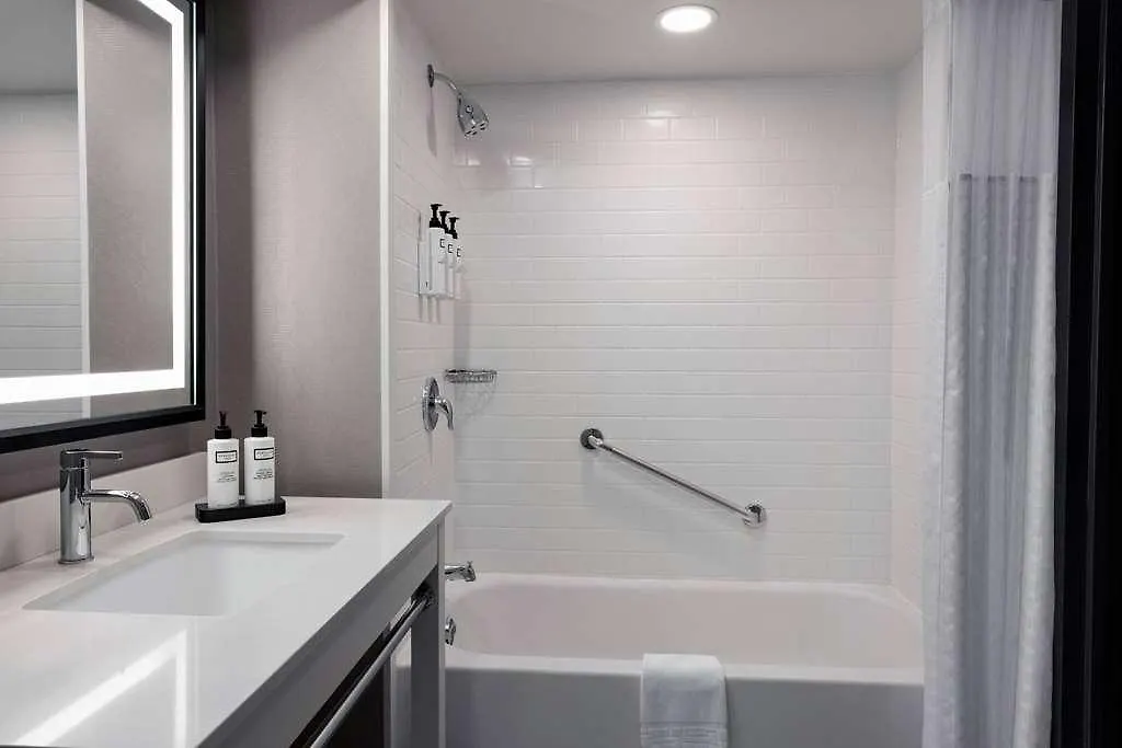 Wyndham Grand Fallsview Niagarawatervallen